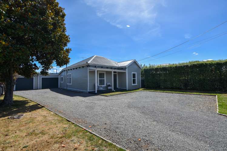 270 High Street South Carterton_19