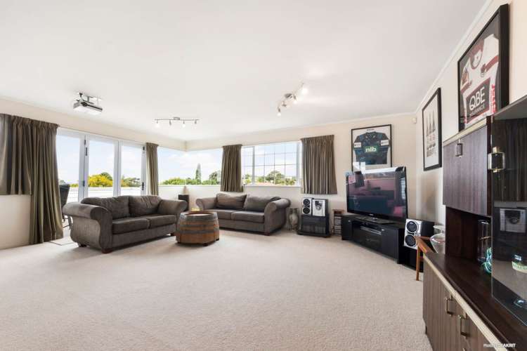 24 Petrel Place Massey_8