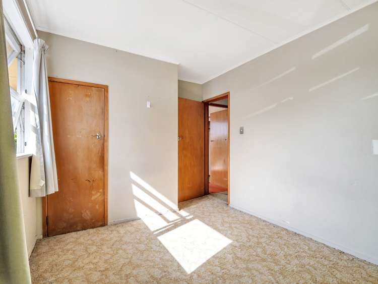 5 Kouma Place Fairy Springs_16