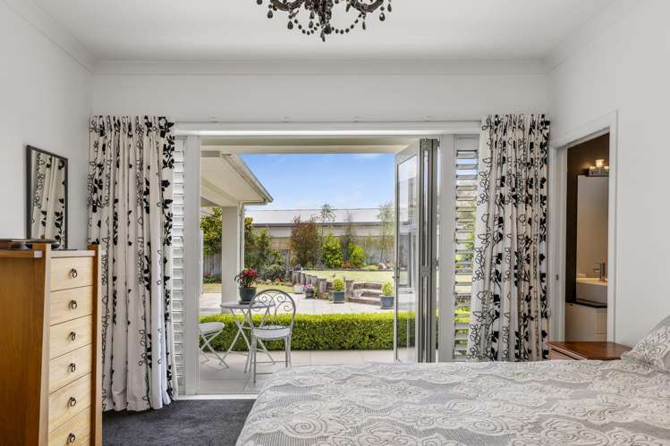 25 Magnolia Rise Waipahihi_17