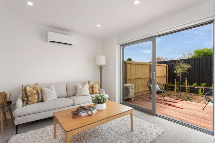 176 England Street Linwood_2