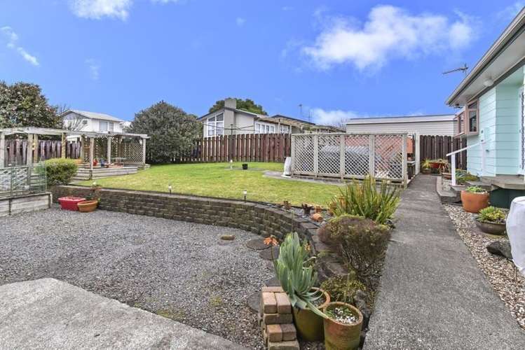 22 Mcquarrie Avenue Wattle Downs_6