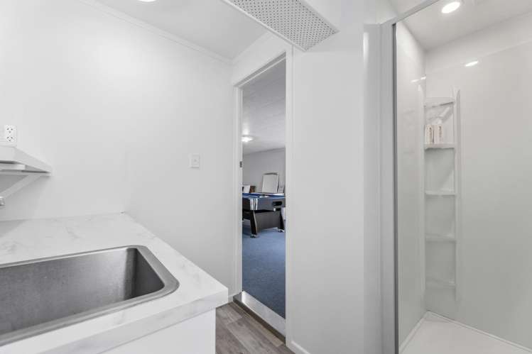 28 Sunny Bay Road Matua_14