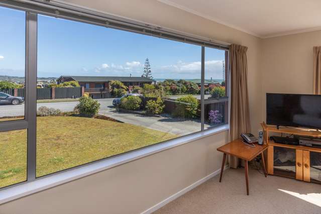 18 Whitcombe Terrace Hokitika_1