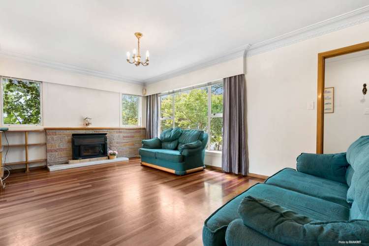 15 Sutton Crescent Papatoetoe_8