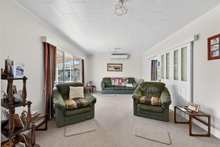 13A Bowling Road Greenmeadows_2