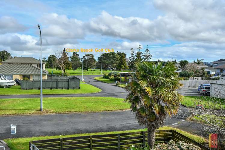 6 Charles Miller Court Clarks Beach_5