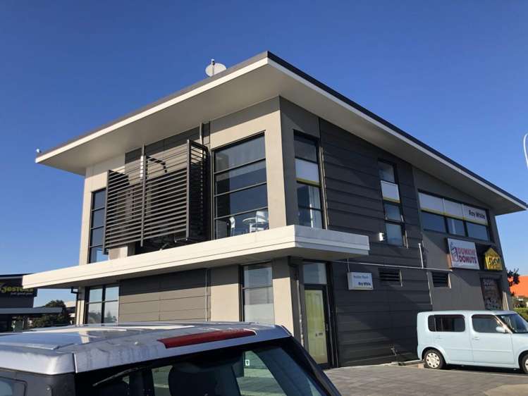 1 | 65 Lunn Avenue Mount Wellington_3