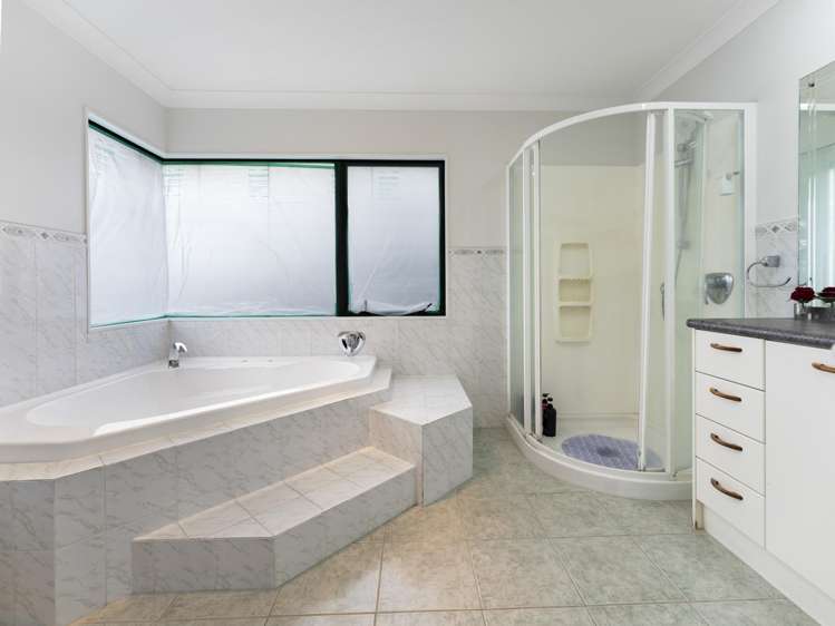 223 Hill Road The Gardens_7