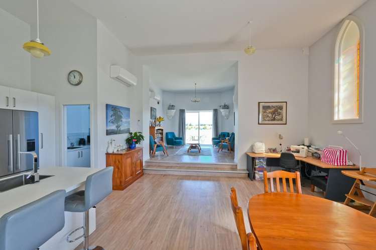 1686 Waimate Highway Makikihi_8