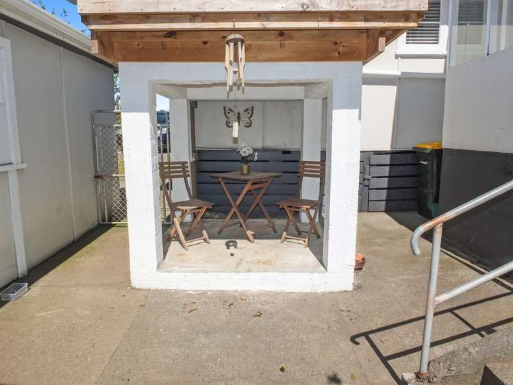 15 Andrews Street Foxton Beach_17