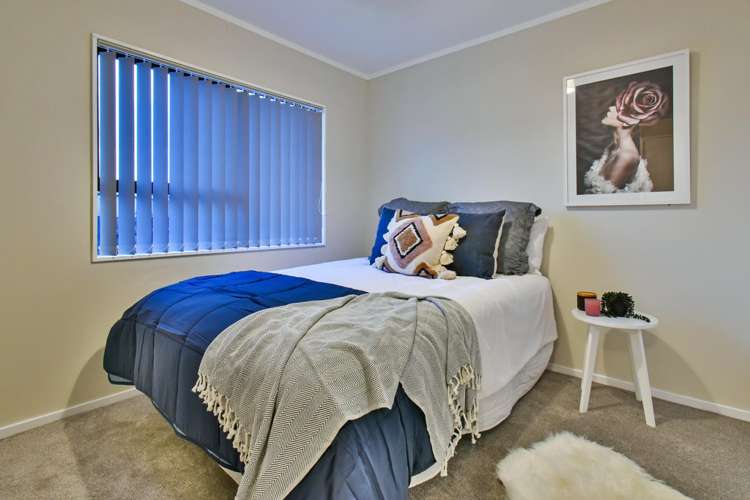 2/6 Hatherley Place Clendon Park_15