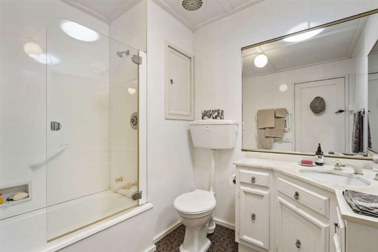 7 Hemi Street Narrow Neck_13