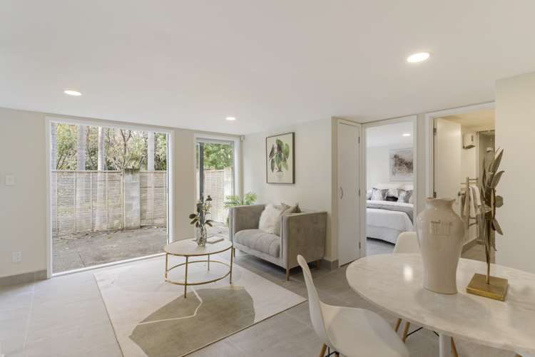 122 Beach Road Castor Bay_29