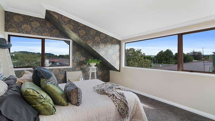 15 Robertson Street Glenholme_15