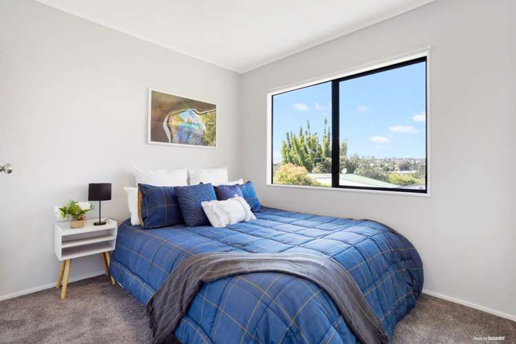 19a Fairclough Road Beach Haven_12