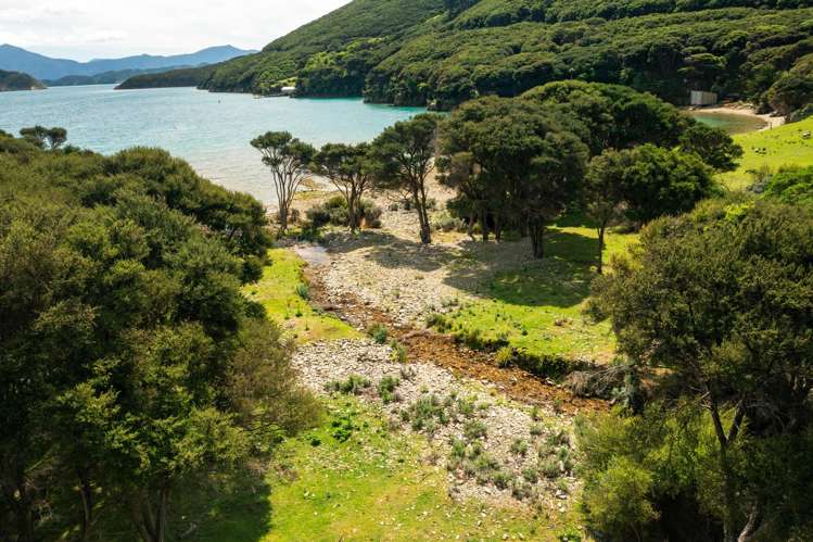 Lot 2 Te Aroha Bay_4