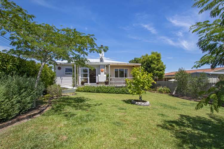 6 Montgomery Avenue Onerahi_6