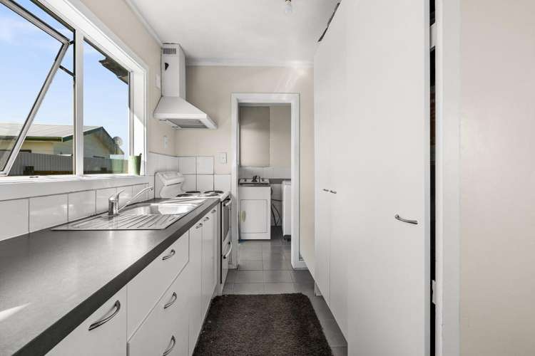 340 Flaxmere Avenue_2