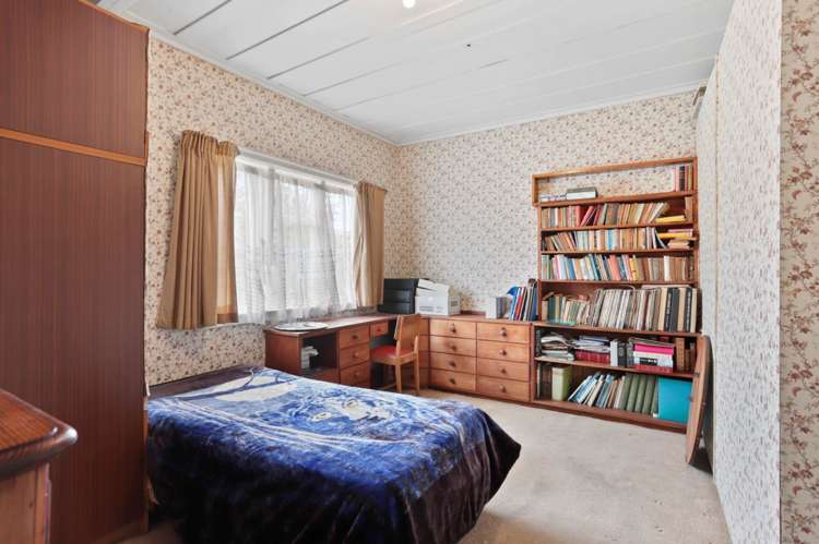 51 Willerton Avenue New Lynn_15