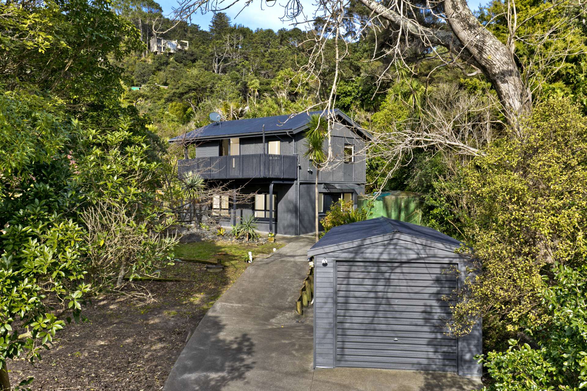 109 Domain Crescent Muriwai_0