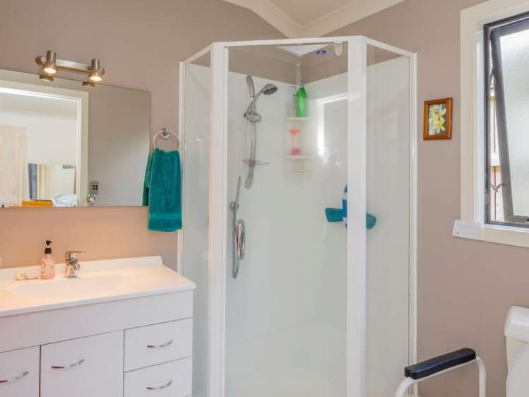 4 Claremont Rise Levin_7