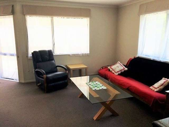 39 King Charles Drive Kingsley Heights_2