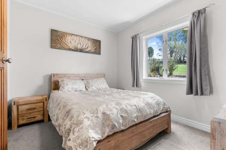 137 Going Road Matarau_22