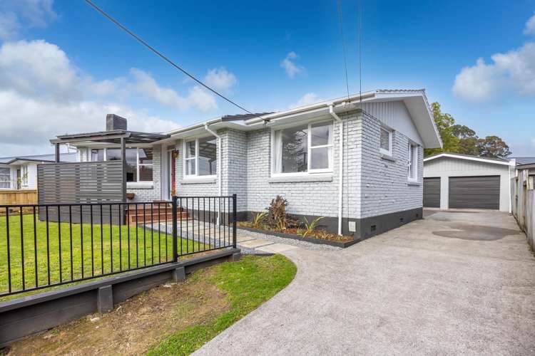 7 Manapouri Place Glenview_23