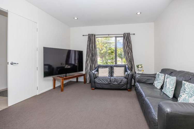 15 Te Ironui Place Huntington_14