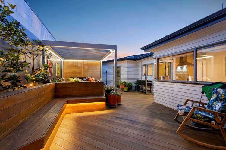 6 Rhone Avenue Te Atatu Peninsula_1