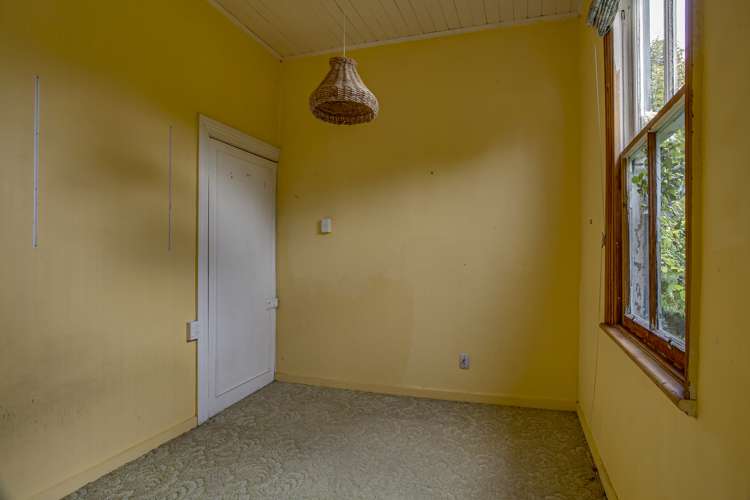 3 Spring Road Gleniti_13