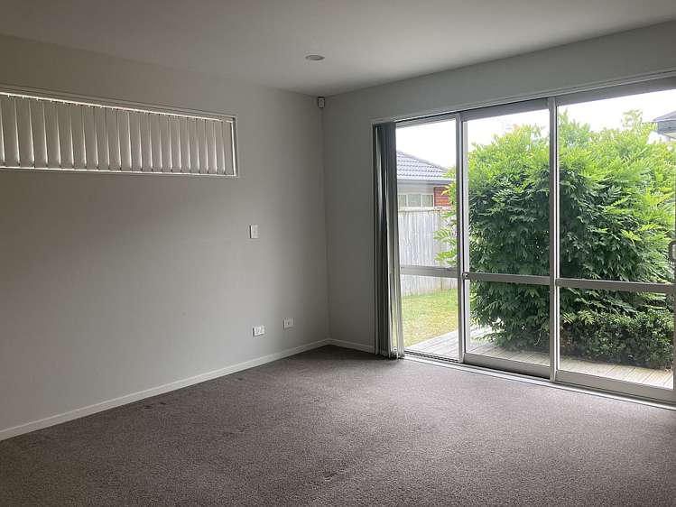 1 Portofino Point Karaka_14