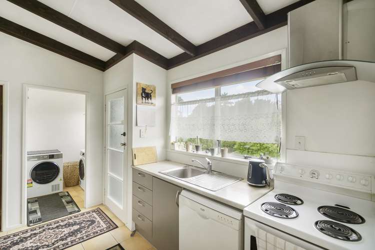 21 Erica Road Sunnynook_6