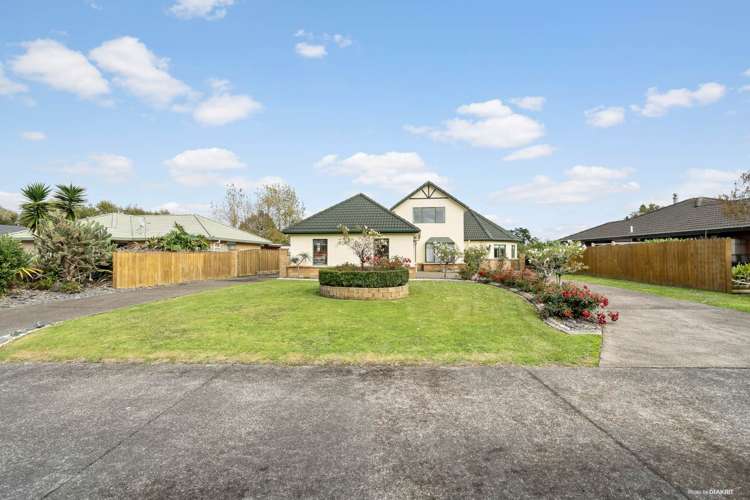 28 Trossach Place Wattle Downs_13