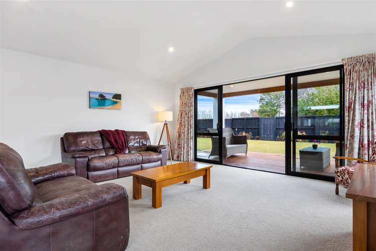 24 Eleanor Lane Casebrook_11