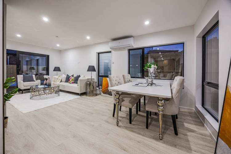 67C & 67D Russell Road Manurewa_11