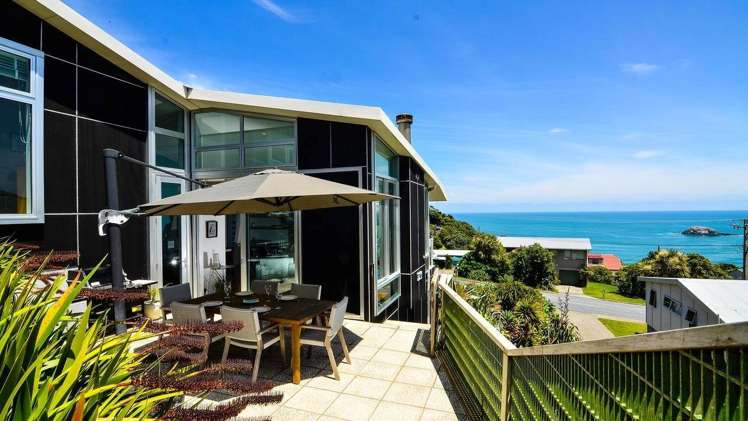 62 Waitea Road Muriwai_17
