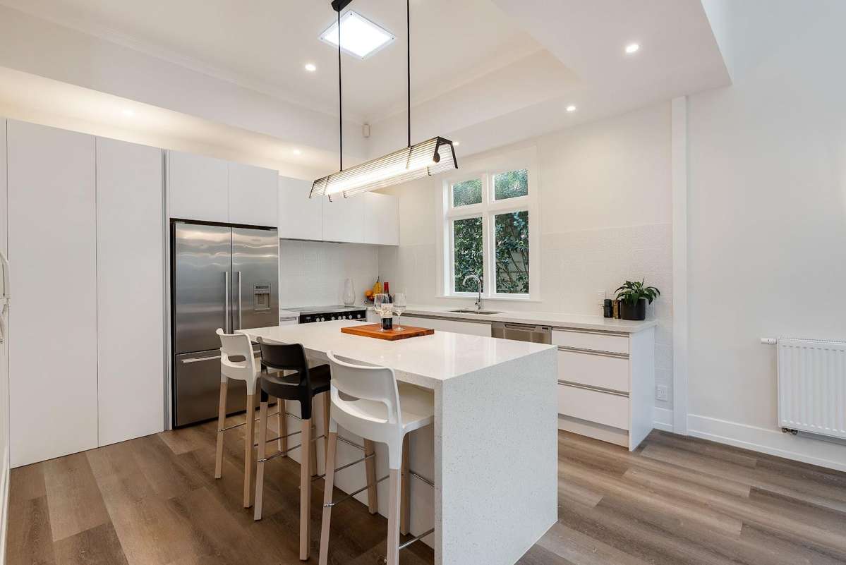 210 Oriental Parade_2