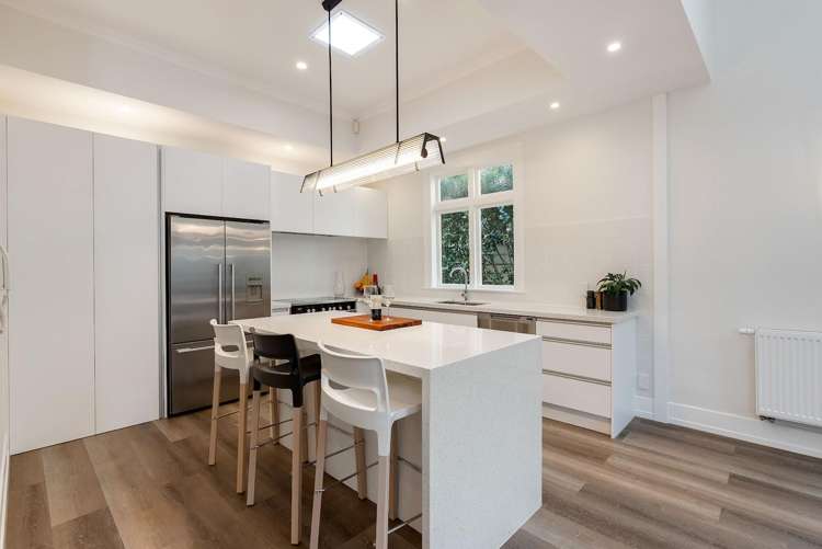 210 Oriental Parade Oriental Bay_6