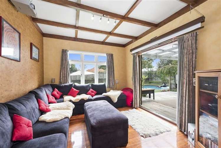 54 Albert Street Hamilton East_7