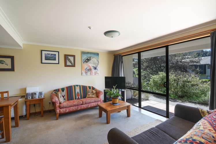 203/139 Fernhill Road Fernhill/Sunshine Bay_8