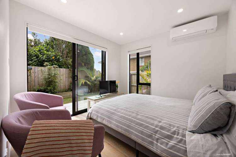 9/35 Centreway Road_5