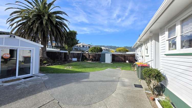 195 Stokes Valley Road Stokes Valley_19