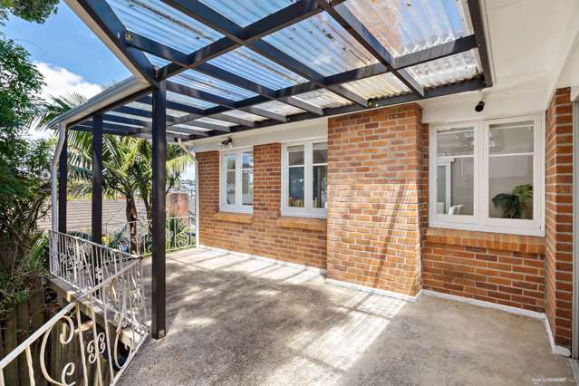 2 Locke Avenue Hillsborough_2