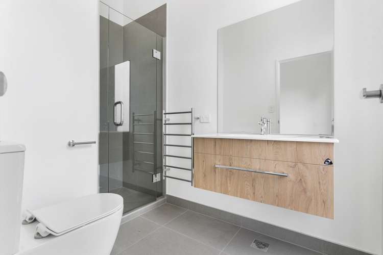 8/37 Saint Vincent Remuera_21