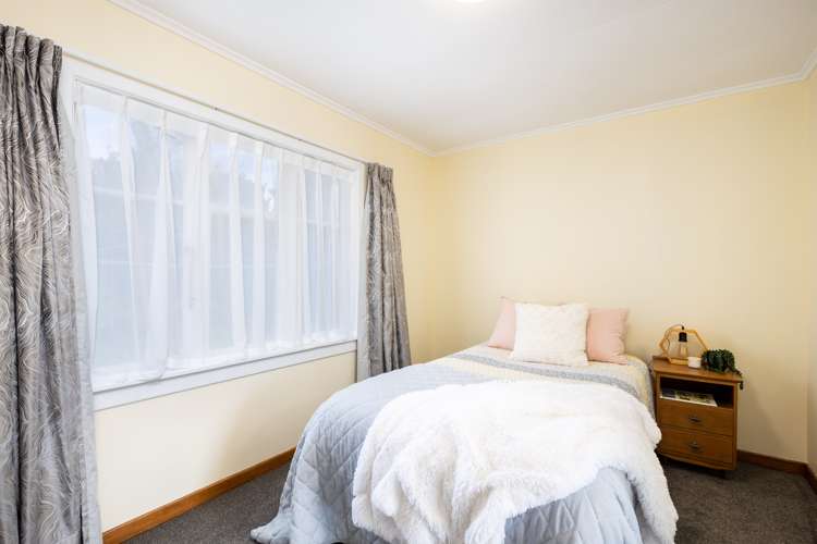 57 Mould Street Waitara_11