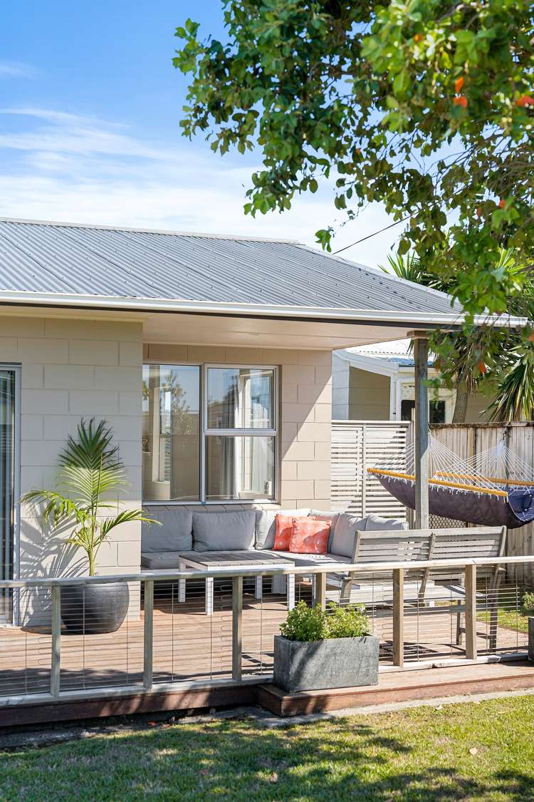 203a The Square Whangamata_22