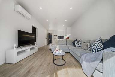 3/22 Heaphy Street_1