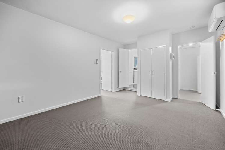 274 Forest Hill Road Waiatarua_28